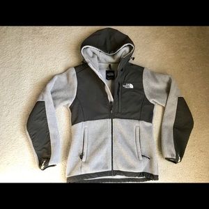 The north face women’s fleece jacket with hood